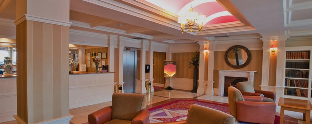 Carnegie Court Hotel Swords Exterior photo